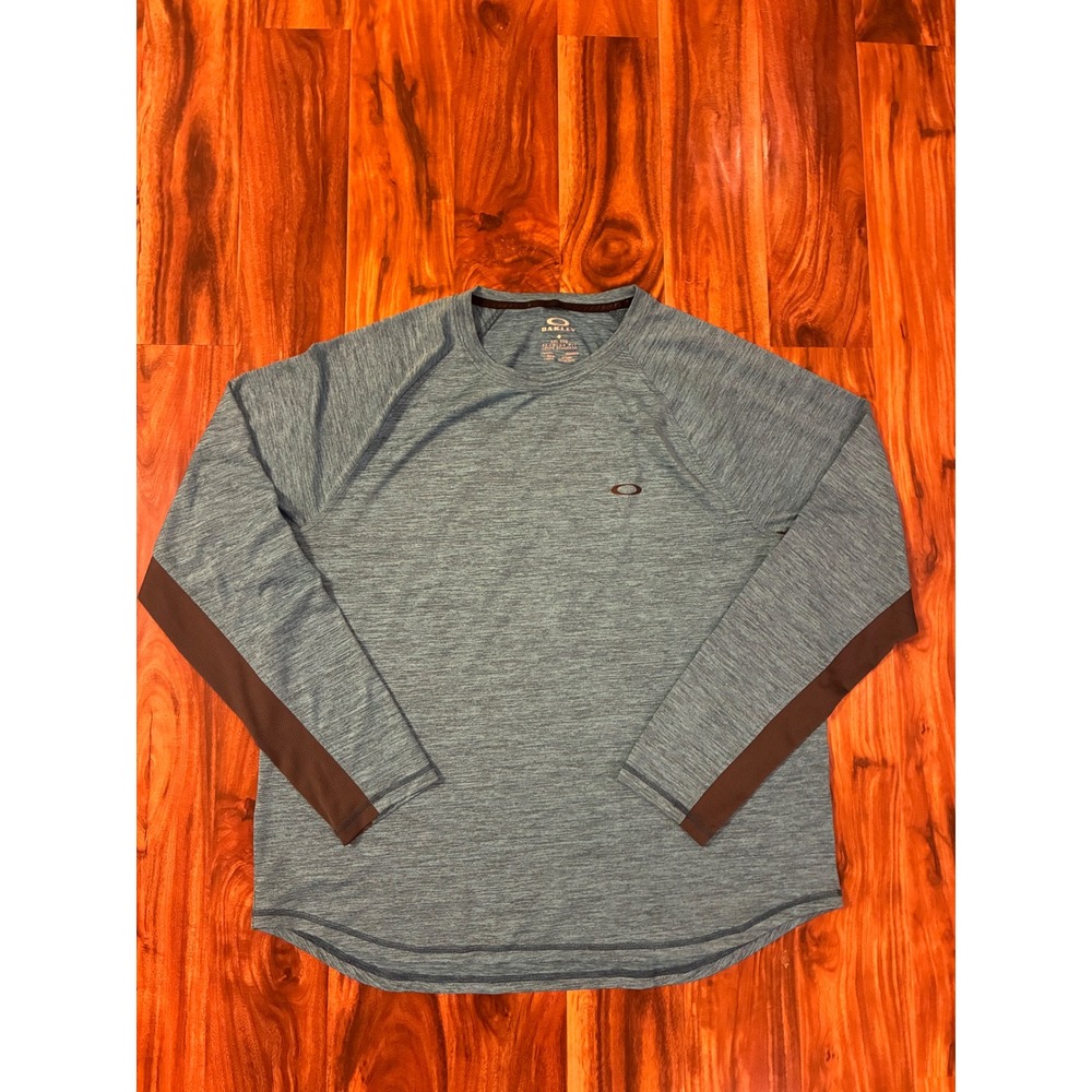 Oakley Men XXL Blue Heathered Long Sleeve Performance Training Shirt Regular Fit